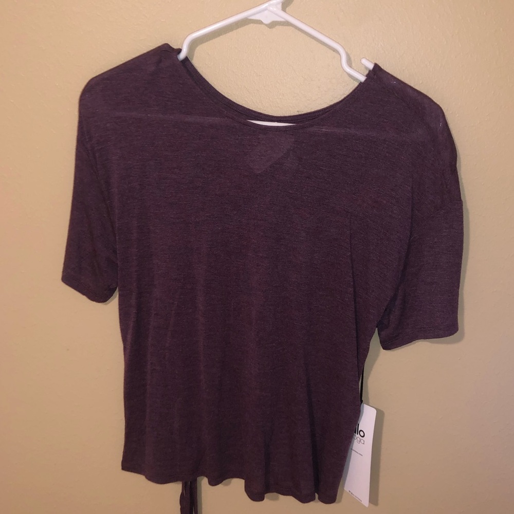 ALO Yoga shirt